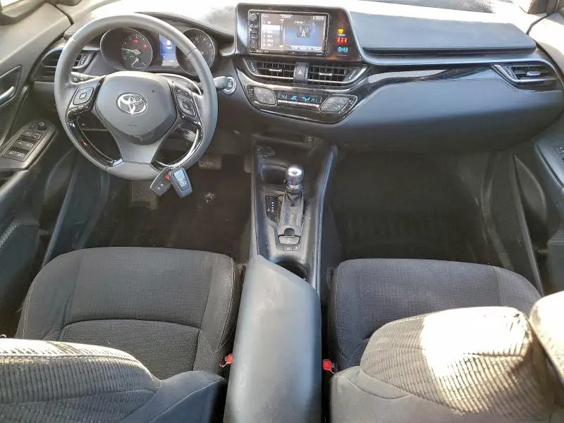 2018 TOYOTA C-HR XLE  