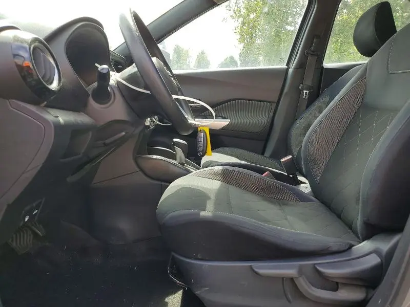 2018 NISSAN KICKS SV  