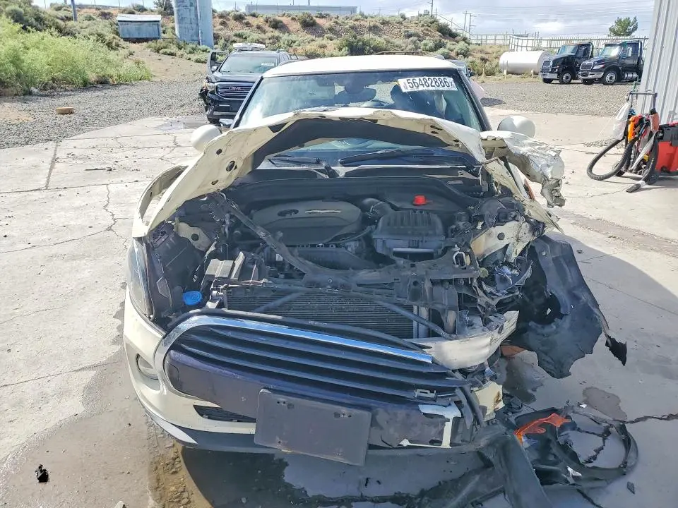 2019 MINI COOPER   