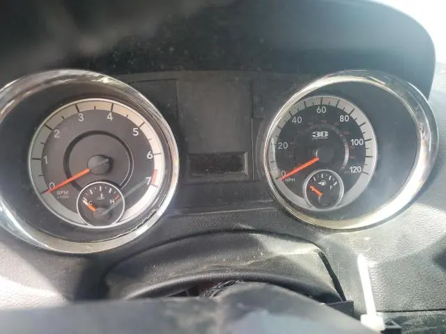 2014 DODGE GRAND CARAVAN SE  