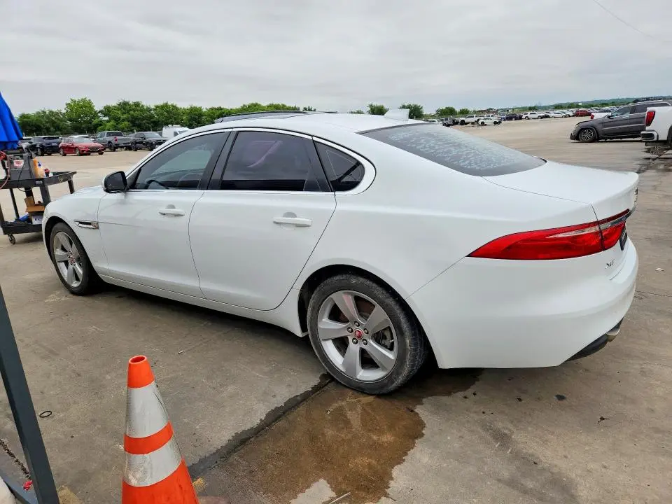 2018 JAGUAR XF   