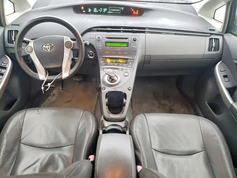2011 TOYOTA PRIUS TWO  
