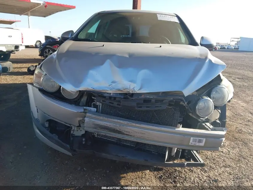 2013 CHEVROLET SONIC LT AUTO