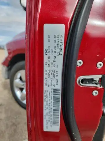 2015 RAM 1500 SLT