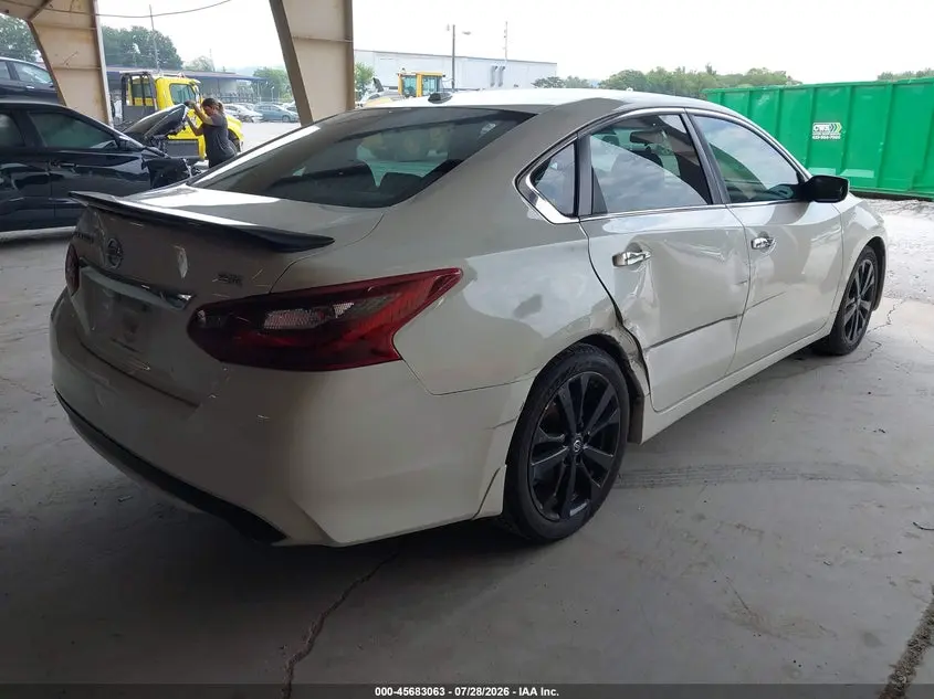 2018 NISSAN ALTIMA 2.5 SR