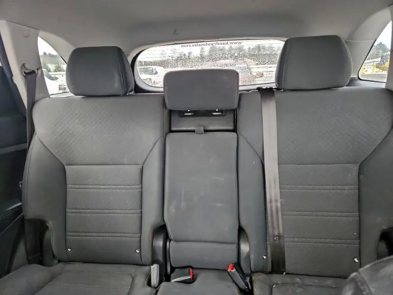 2020 KIA SORENTO S  