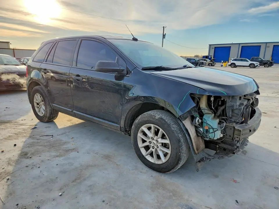 2013 FORD EDGE SE  