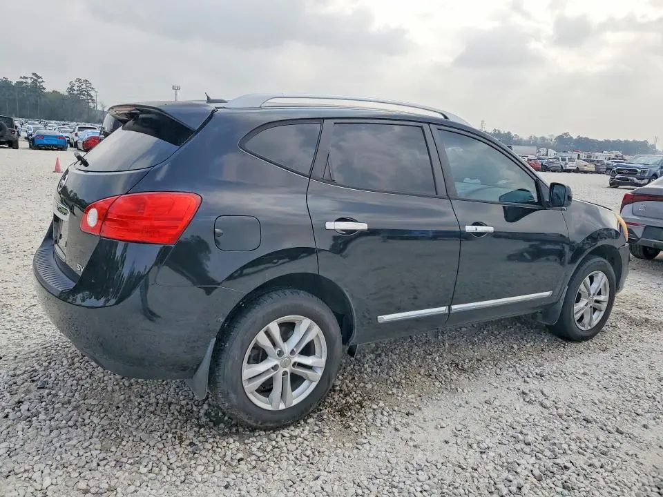 2012 NISSAN ROGUE S  