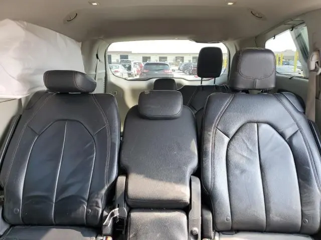 2017 CHRYSLER PACIFICA TOURING L  