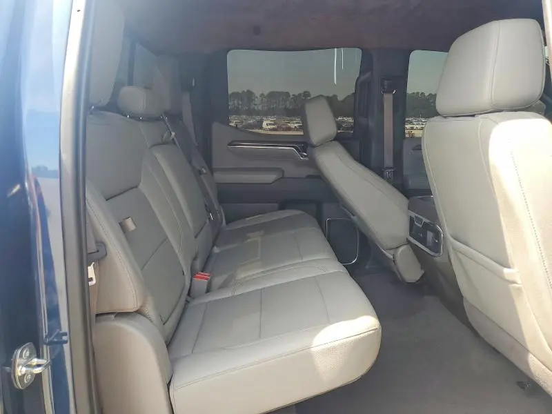 2023 CHEVROLET SILVERADO K1500 LTZ  