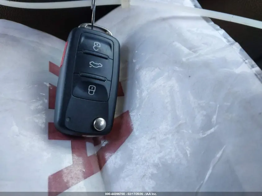 2017 VOLKSWAGEN JETTA 1.4T SE