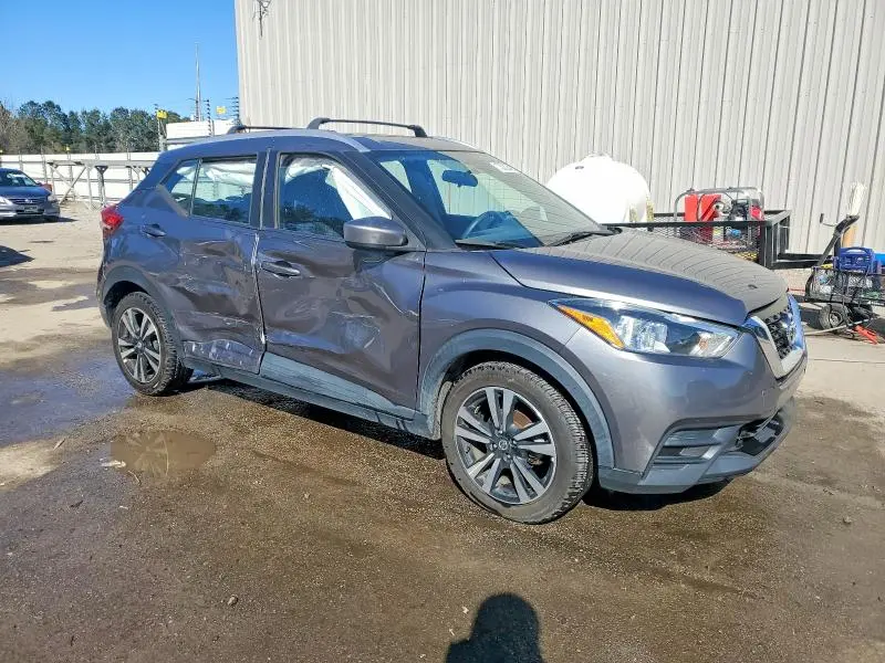 2019 NISSAN KICKS S  