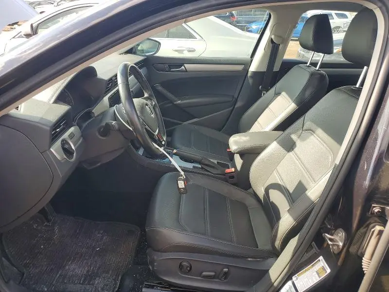 2020 VOLKSWAGEN PASSAT SE  