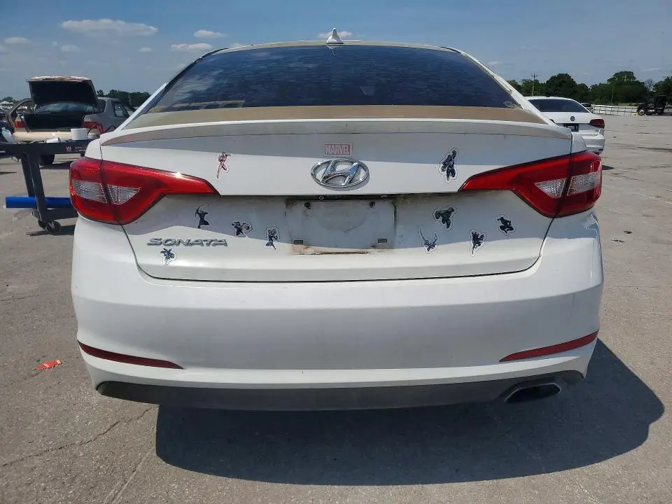 2017 HYUNDAI SONATA SE  