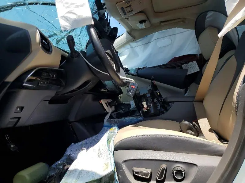 2018 TOYOTA PRIUS FOUR  