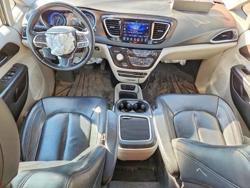 2017 CHRYSLER PACIFICA TOURING L PLUS  