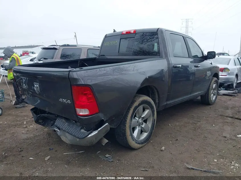 2017 RAM 1500 BIG HORN  4X4 5'7 BOX