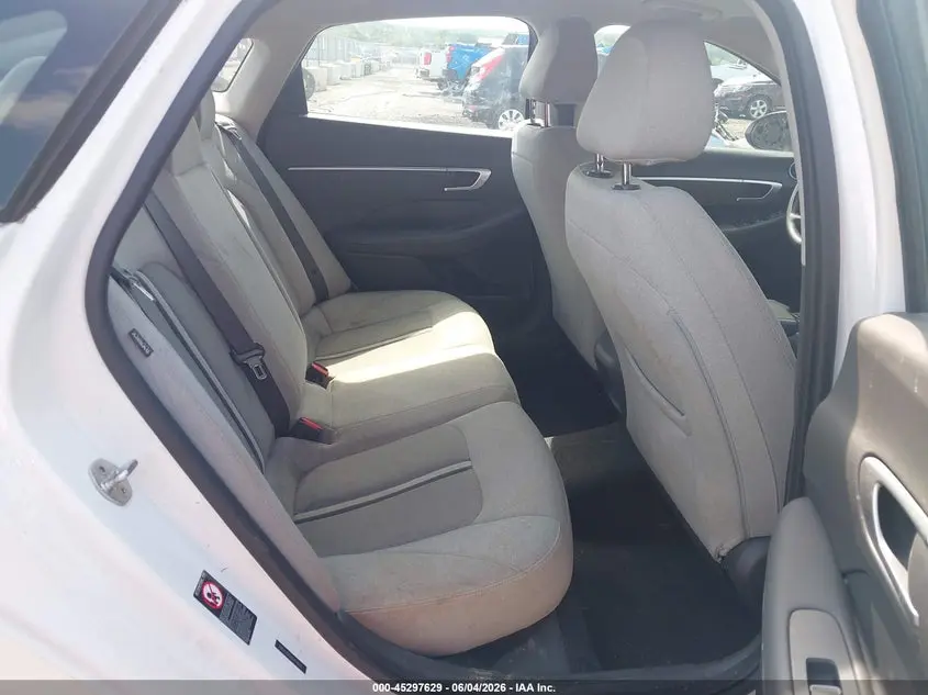 2021 HYUNDAI SONATA SE