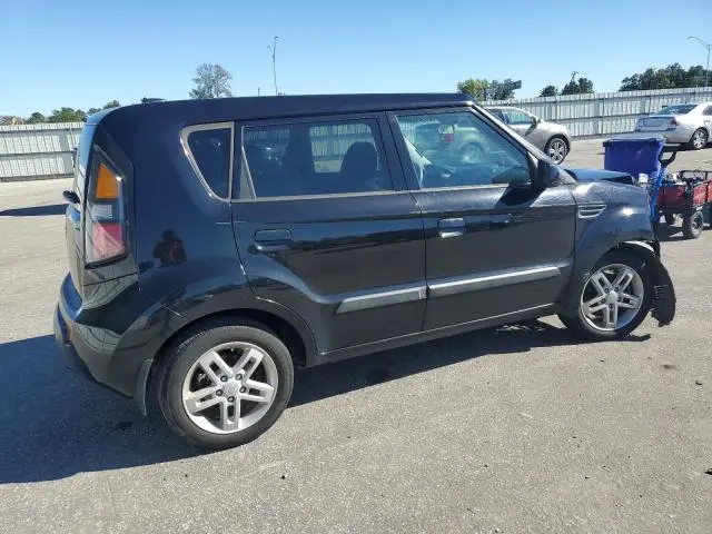 2010 KIA SOUL +  