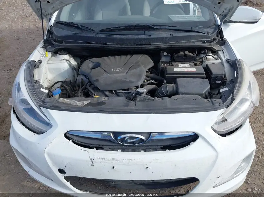 2014 HYUNDAI ACCENT SE