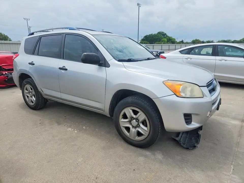 2011 TOYOTA RAV4 BASE  