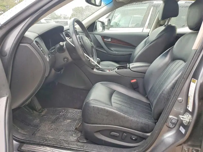 2017 INFINITI QX50 BASE  