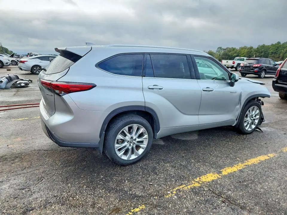 2021 TOYOTA HIGHLANDER HYBRID LIMITED  
