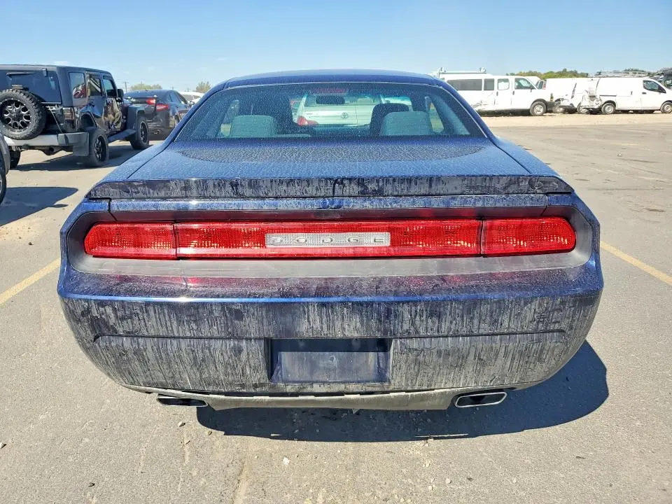 2013 DODGE CHALLENGER SXT  