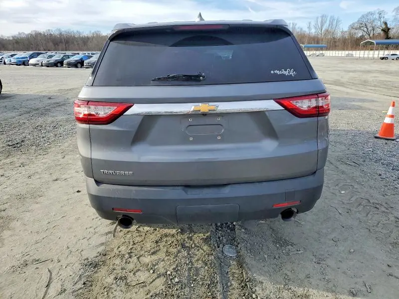 2019 CHEVROLET TRAVERSE LS  