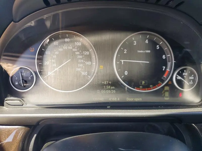 2012 BMW 528 XI  