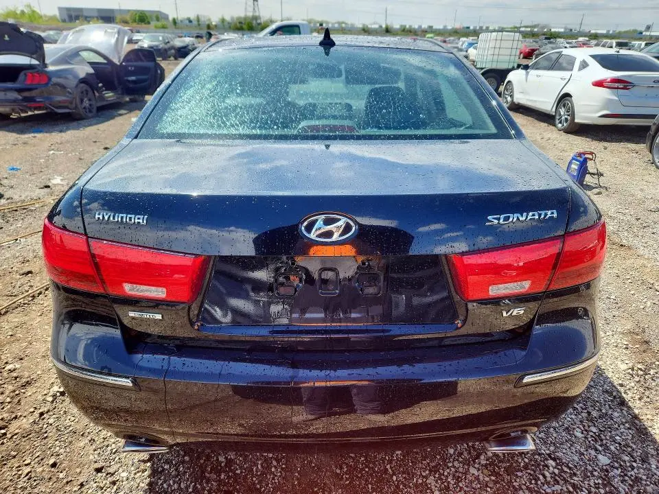 2010 HYUNDAI SONATA LIMITED V6  