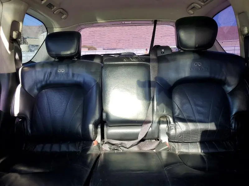 2012 INFINITI QX56 BASE  