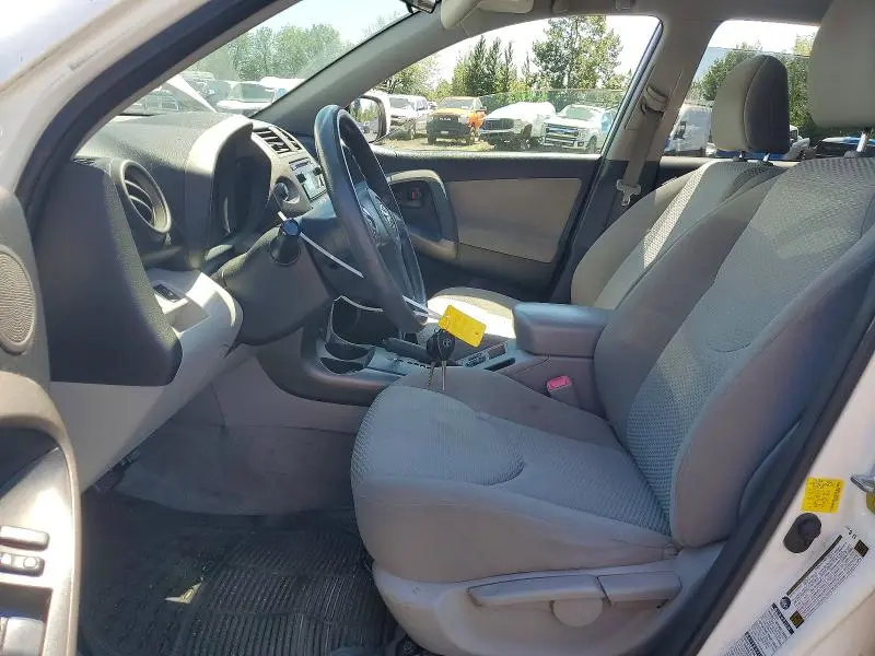 2012 TOYOTA RAV4 BASE  