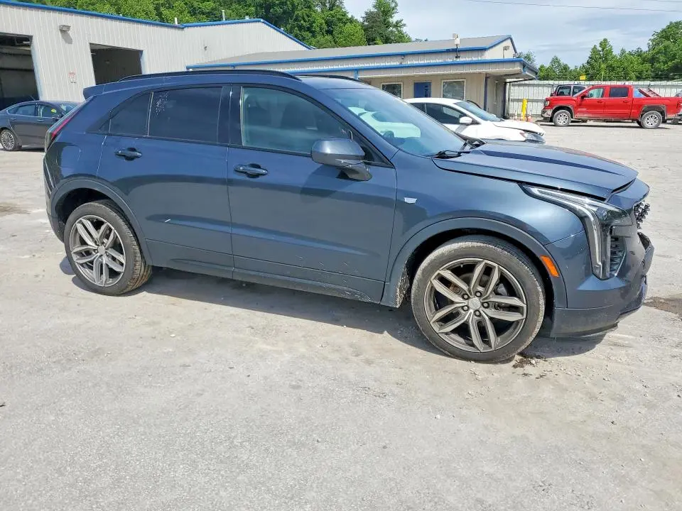 2019 CADILLAC XT4 SPORT  