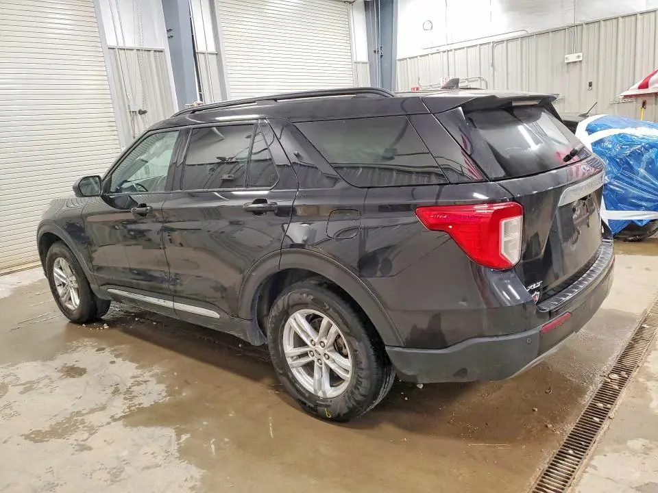 2022 FORD EXPLORER XLT  