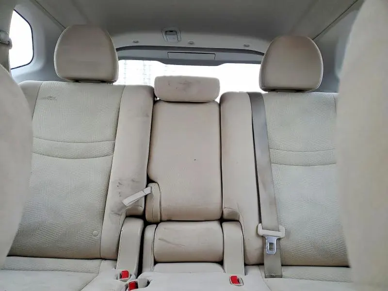 2015 NISSAN ROGUE S  