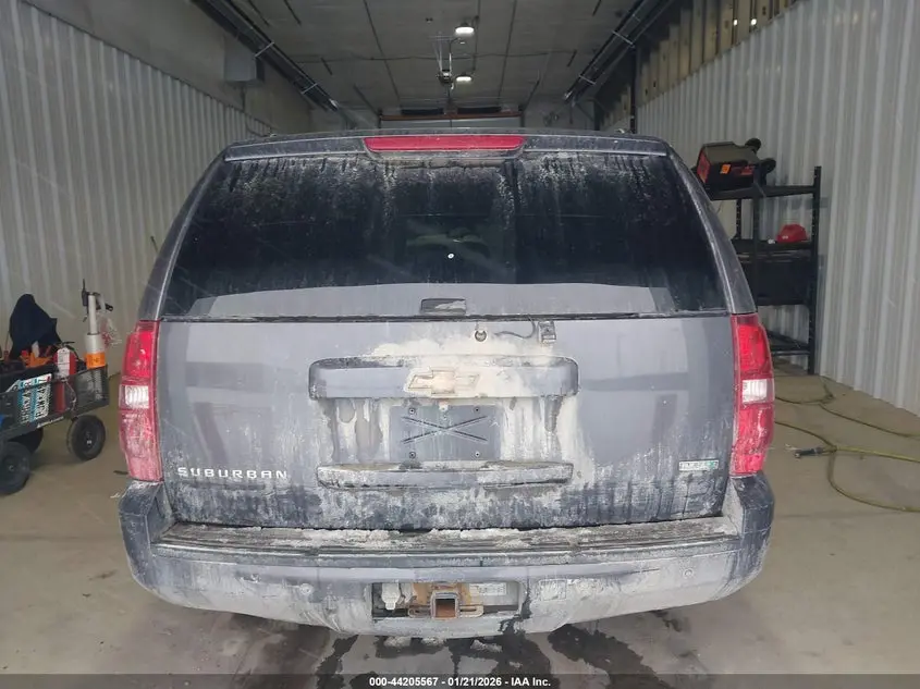 2010 CHEVROLET SUBURBAN 1500 LT1
