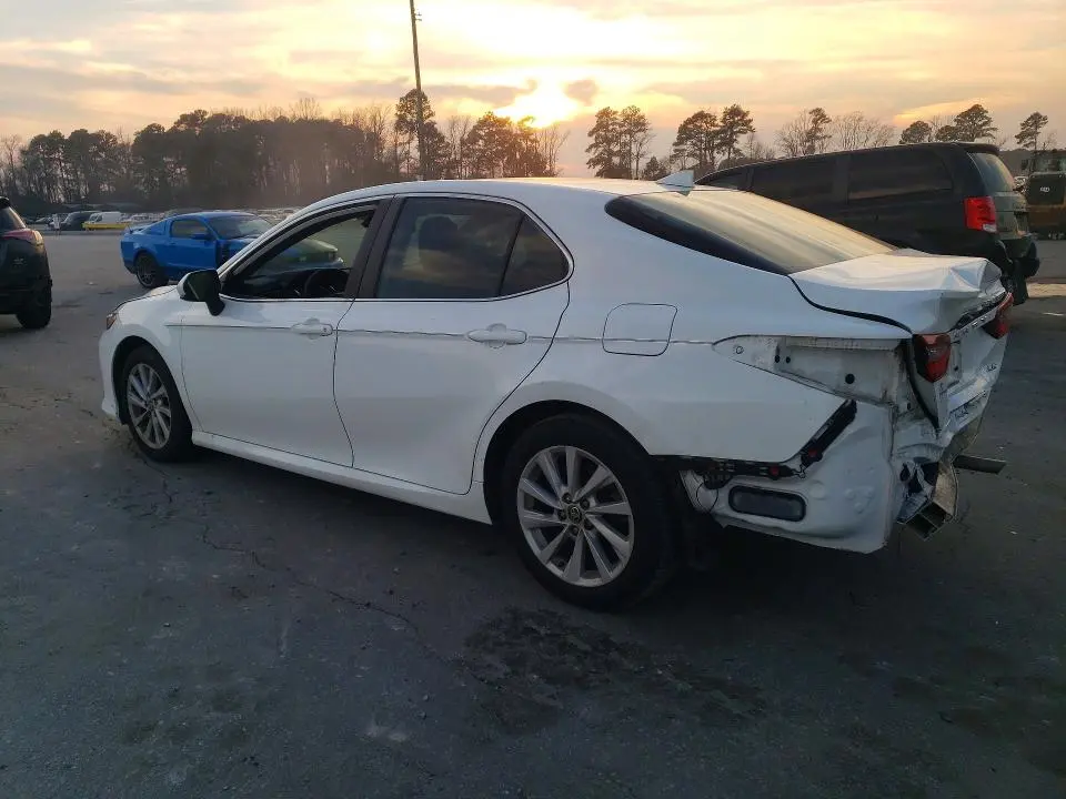 2021 TOYOTA CAMRY LE  