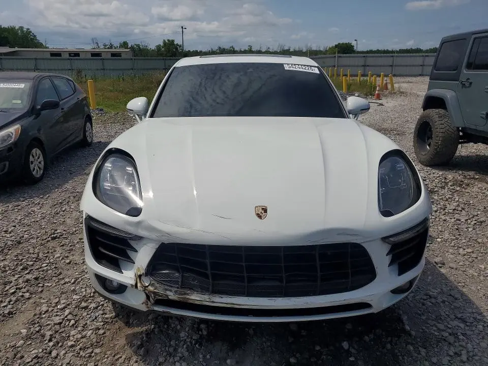 2017 PORSCHE MACAN S  
