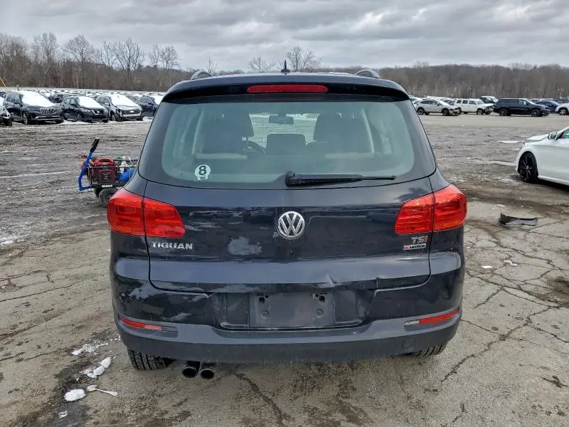 2016 VOLKSWAGEN TIGUAN S  