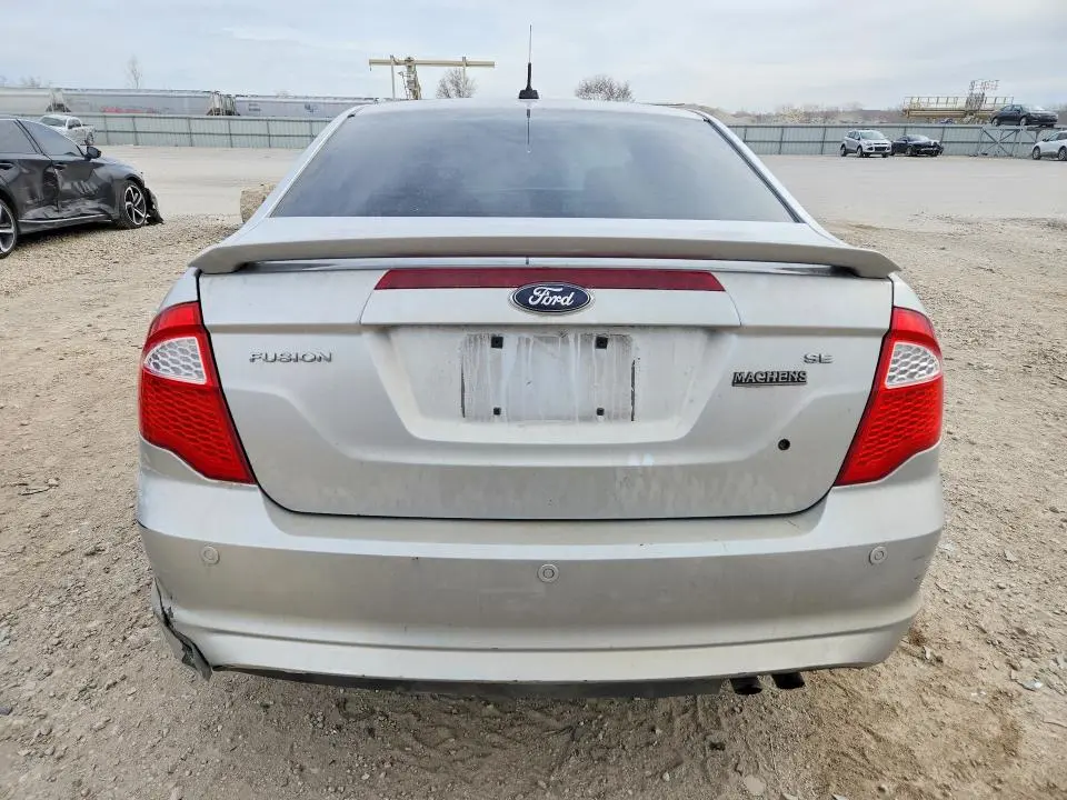 2012 FORD FUSION SE  