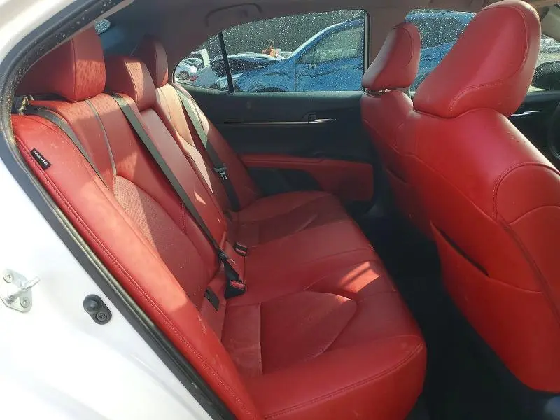 2022 TOYOTA CAMRY XSE  
