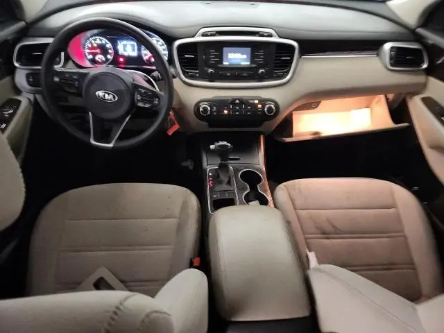 2017 KIA SORENTO LX  