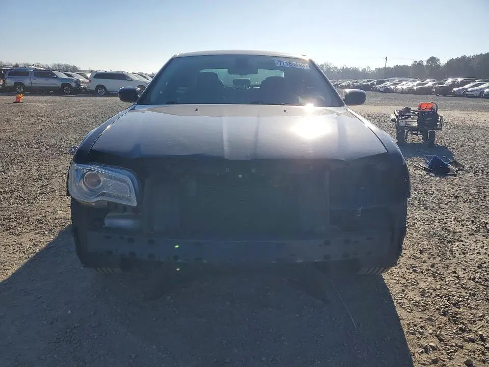2015 CHRYSLER 300 LIMITED  
