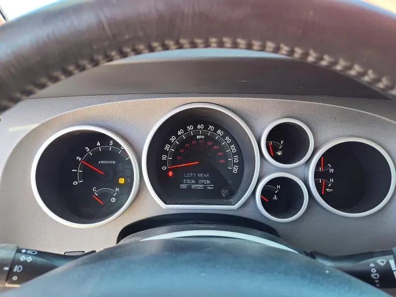 2012 TOYOTA TUNDRA CREWMAX LIMITED  
