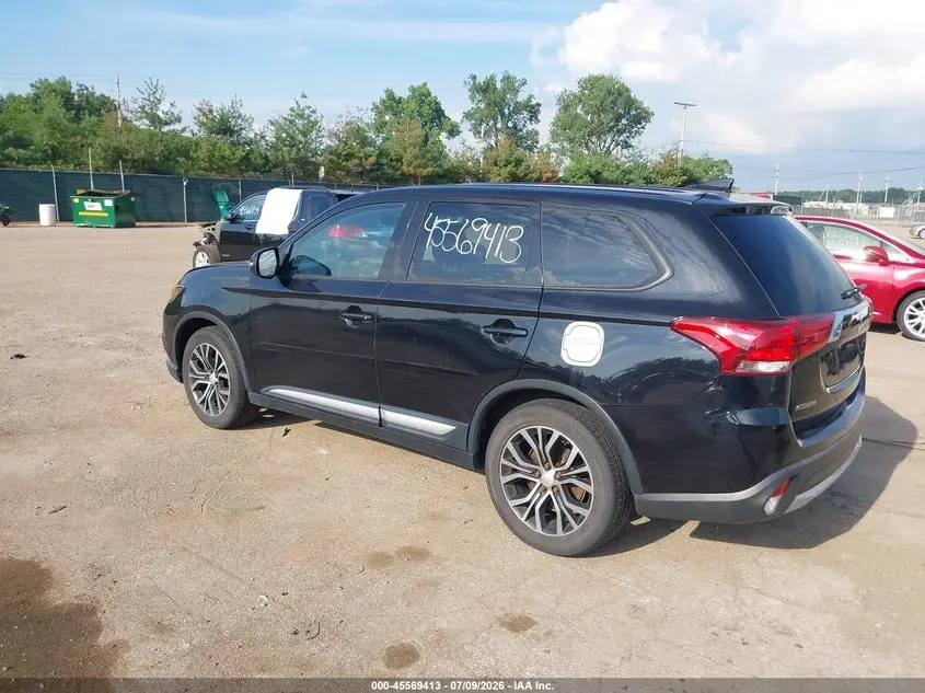 2017 MITSUBISHI OUTLANDER SE