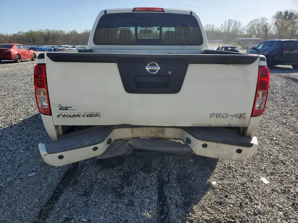 2018 NISSAN FRONTIER PRO-4X  