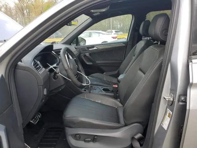 2024 VOLKSWAGEN TIGUAN SE R-LINE BLACK  