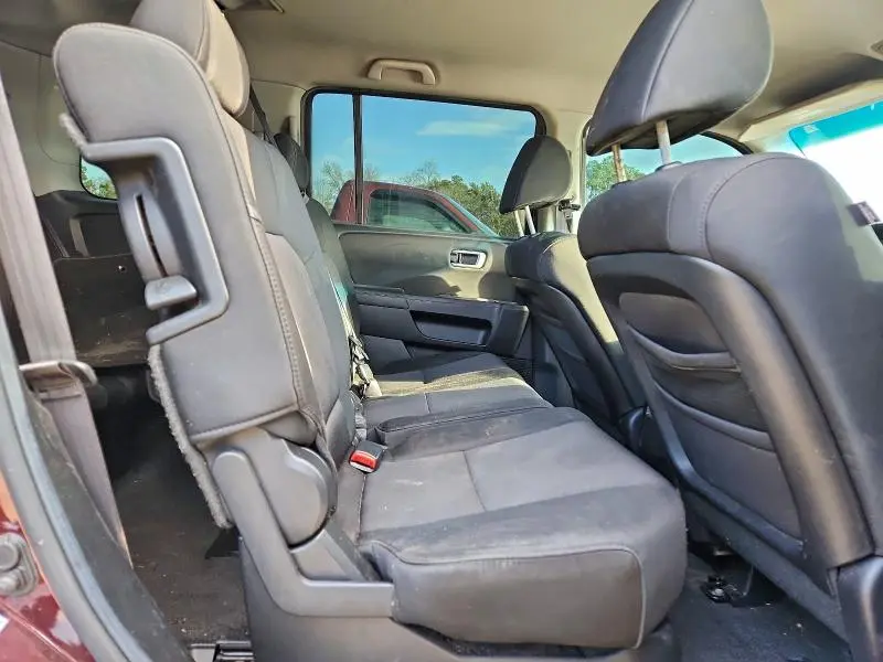 2011 HONDA PILOT LX  