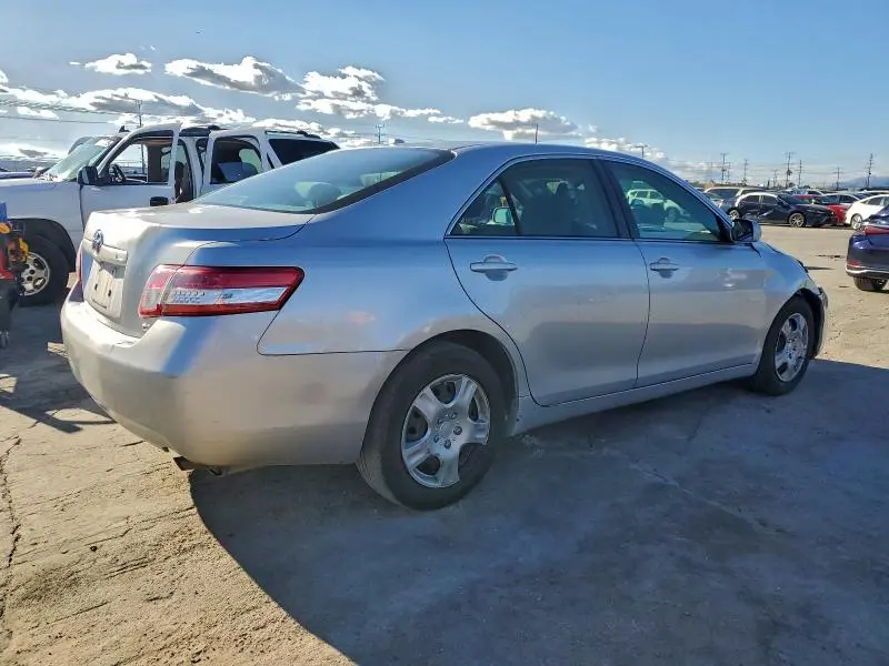 2011 TOYOTA CAMRY BASE  